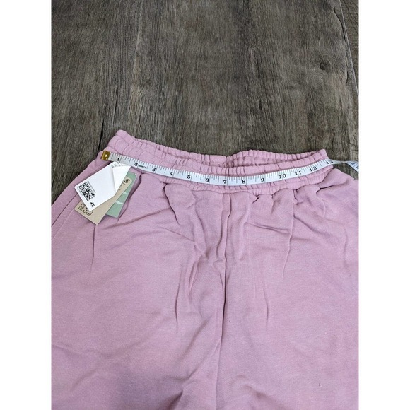 NWT H&M Sport Active Sweat Shorts Size Small Women's Pink - Picture 7 of 7
